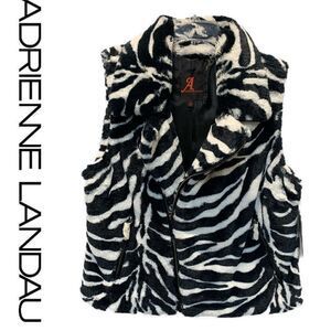 NWT Super soft faux fur zebra print vest